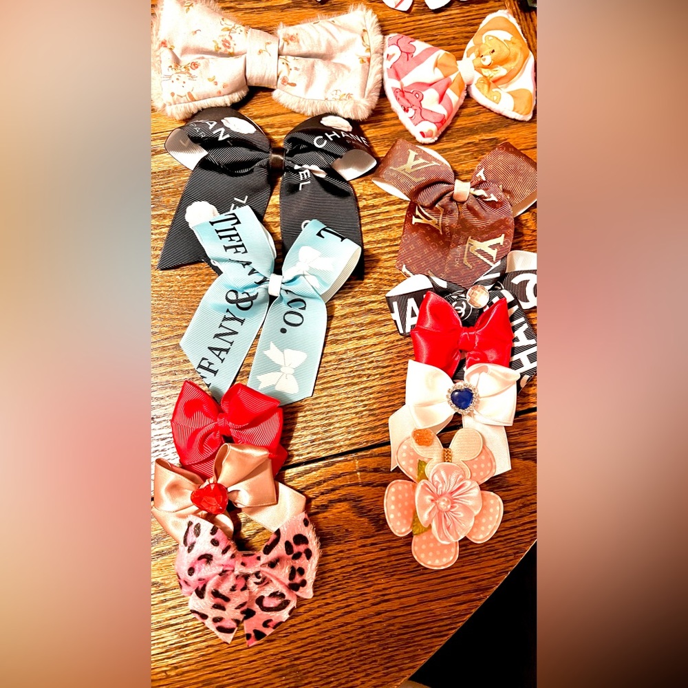 New 24 handmade pin and clip bows